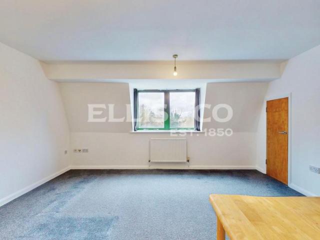 Apartment for rent in London Borough of Ealing, Greater London