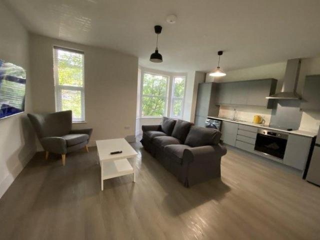 House for rent in Abbey Park, Barton In Fabis