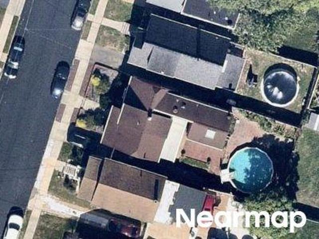 House for sale in Avenel, New Jersey