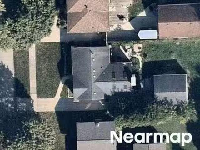 House for sale in Taylor