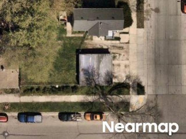 House for sale in Racine