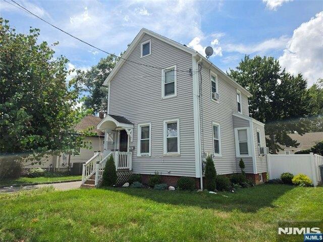 House for sale in New Milford, Bergen County