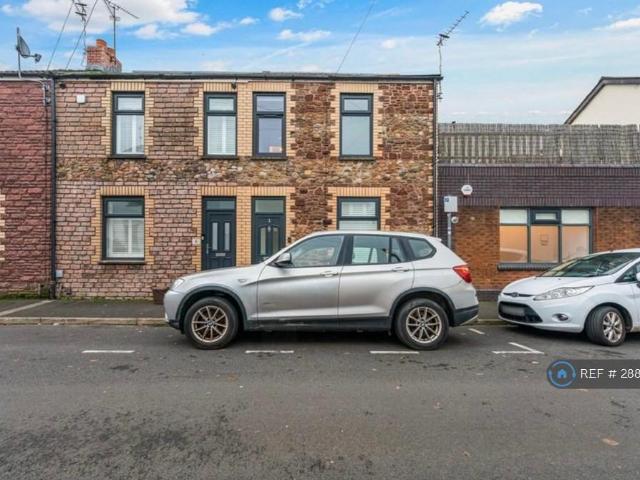 House for rent in Falcon Lodge, Wales