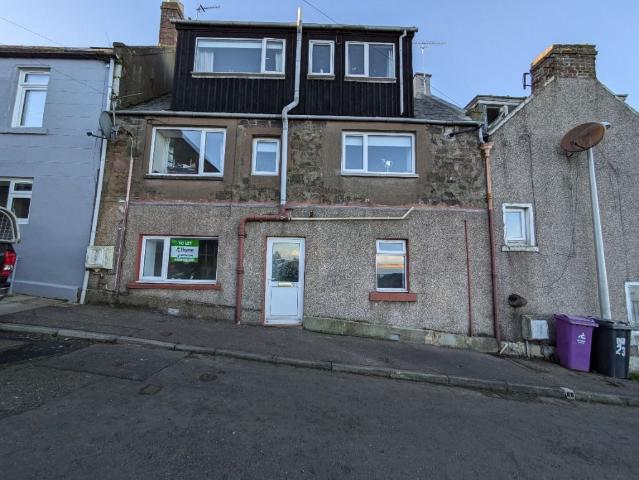 Apartment for rent in Barracks, Montrose