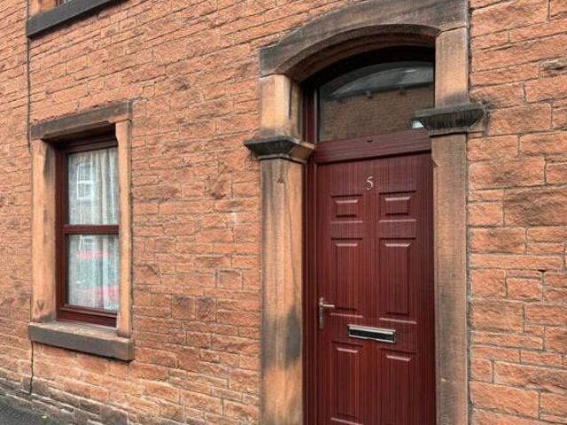 House for sale in Fell Lane