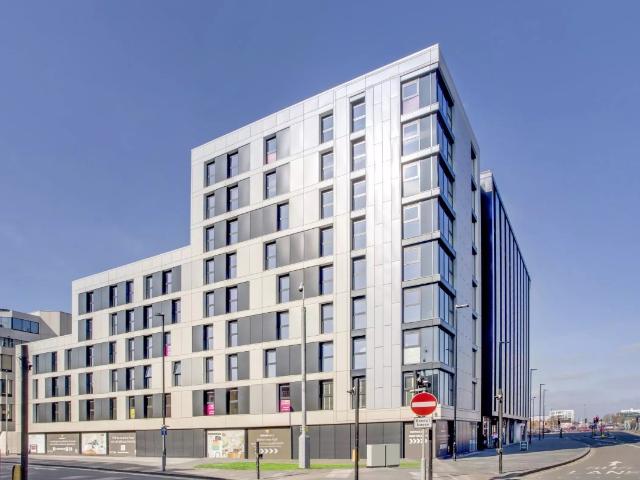 Apartment for rent in Burnham, Swallow