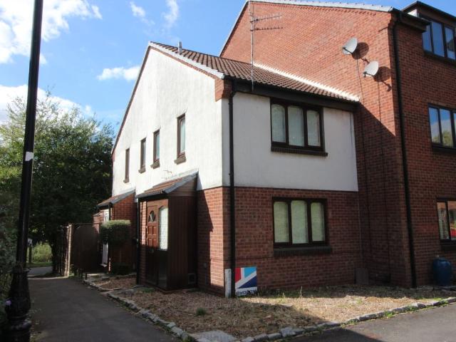 Apartment for rent in Cliff Hill, Green Close