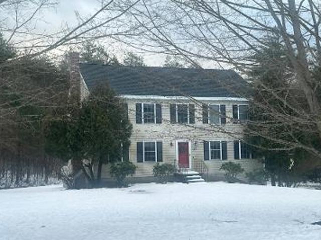 House for sale in New Hampshire