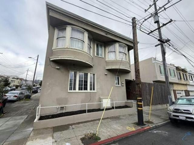 House for sale in Bayview District, San Francisco