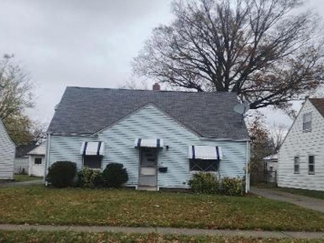 House for sale in Euclid