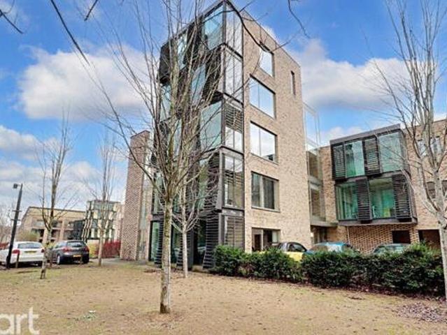 House for sale in Arbury, Cambridgeshire