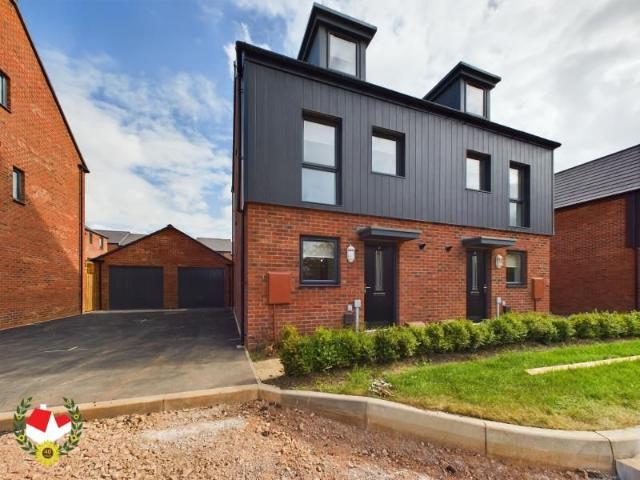 House for rent in Yate Rocks, Yate