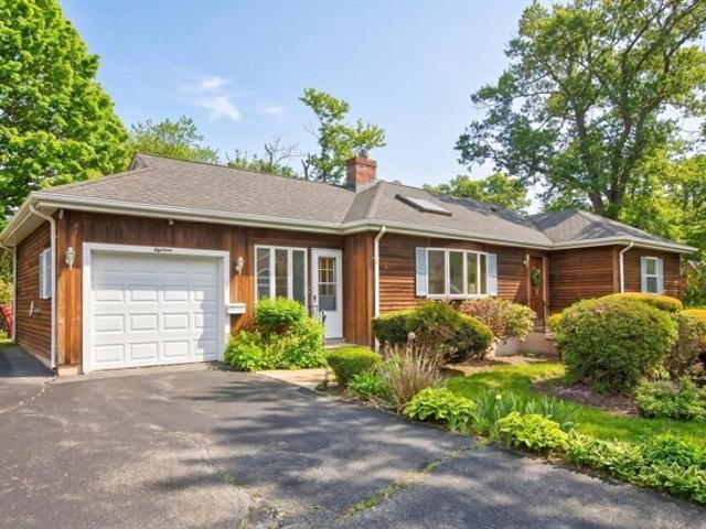 House for sale in Lynnfield, Massachusetts