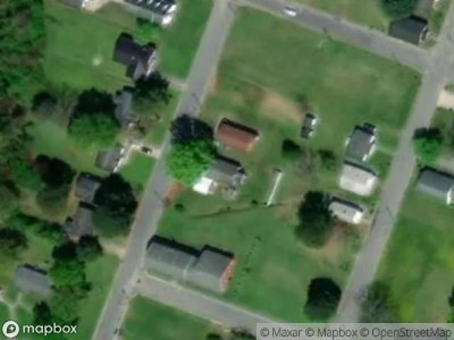 House for sale in Farmville, North Carolina