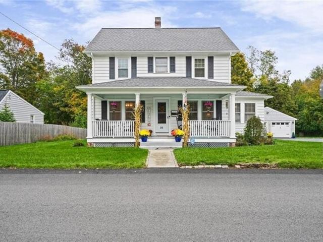 House for sale in Tiogue, Coventry