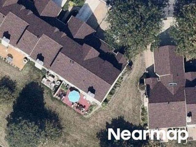 Townhouse for sale in Montgomery, Illinois