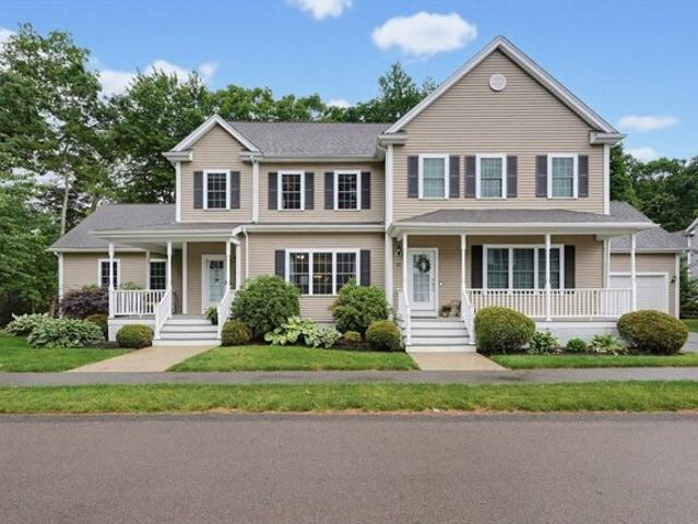 Condo for sale in Medway, Massachusetts