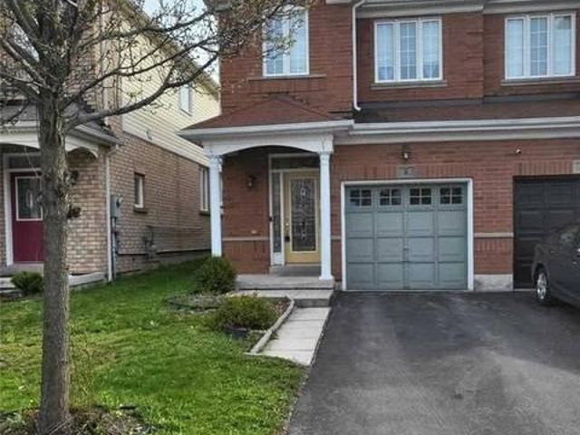 House for rent in Ajax