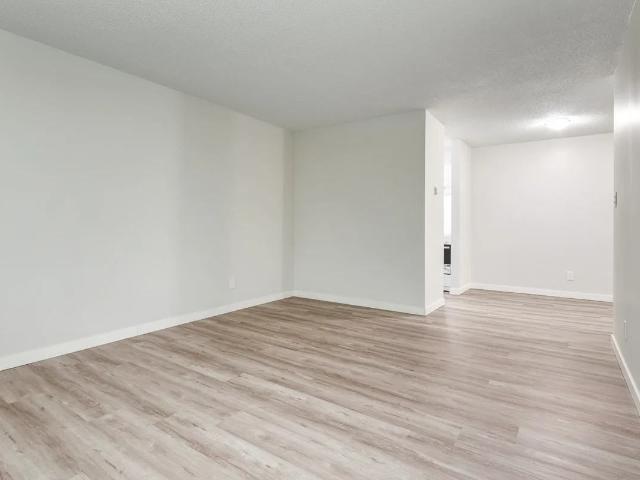Apartment for rent in Wedgewood, Alberta