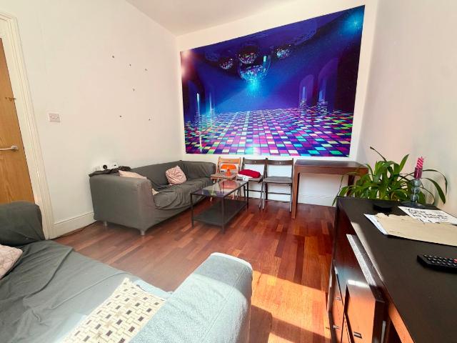 Apartment for rent in Holloway, Greater London