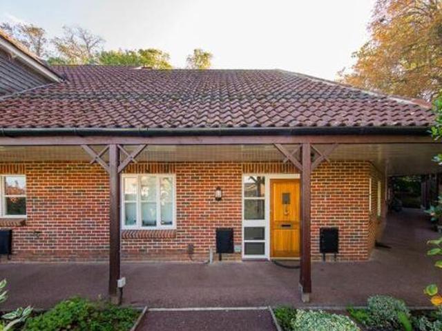 House for sale in Ferndale, Sandown Park