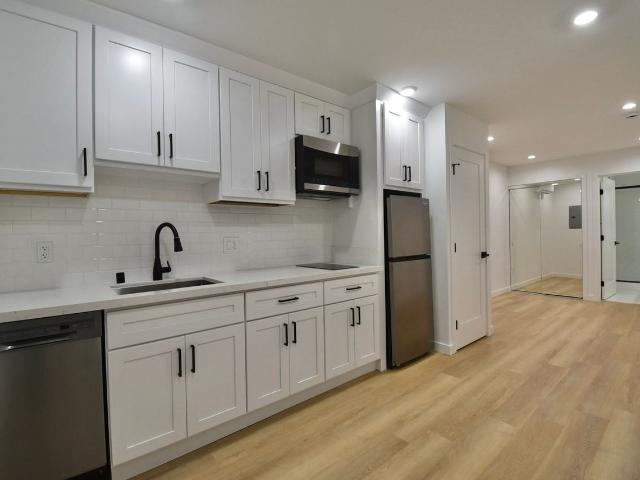 Apartment for rent in Mission Hills Neighborhood Council District, Canoga Park