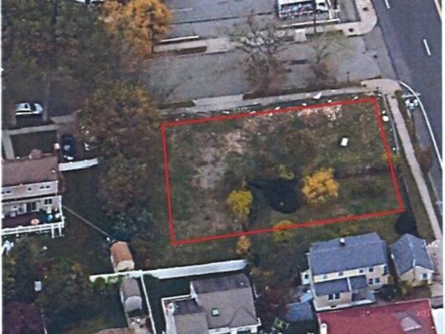 Land for sale in Albertson