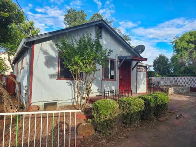House for sale in Shasta, California