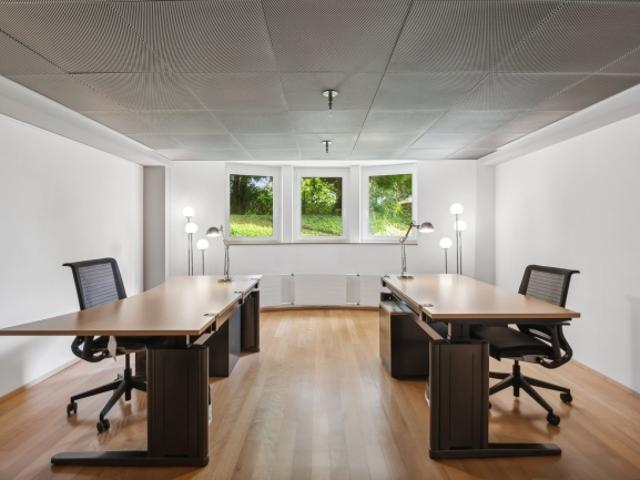 Büro mieten in Einigen, Zürich