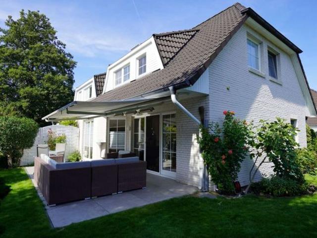 Haus kaufen in Hoisdorf, Schleswig-Holstein