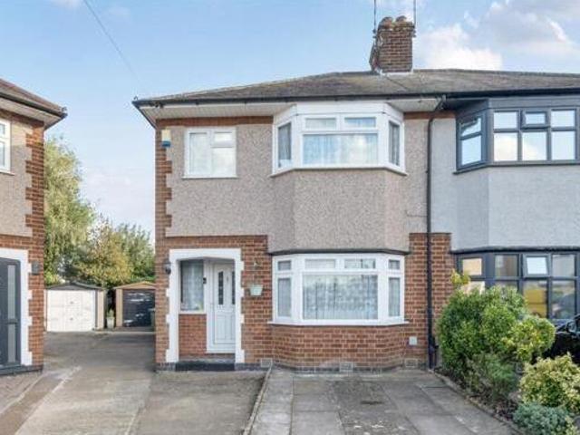 House for sale in Hillmorton Paddox, New Bilton