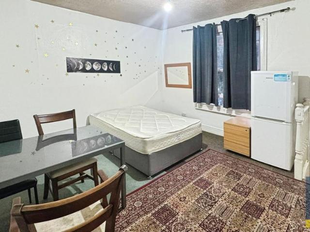 Apartment for rent in Key Street, Suffolk