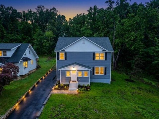 House for sale in Randolph, New Jersey
