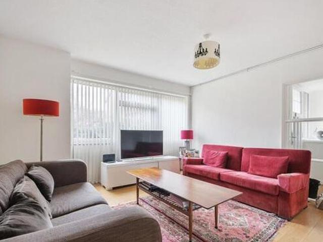 House for sale in Richmond Hill, Deepcut