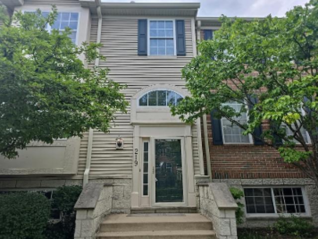 Condo for sale in Willow Springs, Illinois