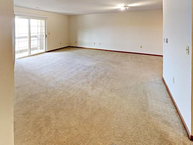 Apartment for rent in Brookfield, Wisconsin