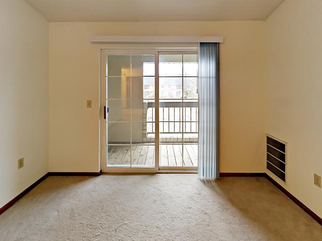 Apartment for rent in Brookfield