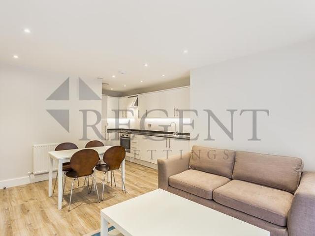 Apartment for rent in Norbiton, Greater London