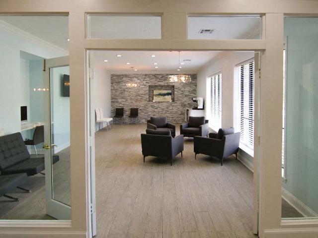 Apartment for rent in Willow Creek Condominums, Kansas City