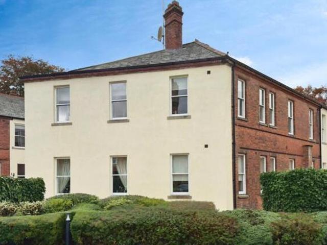 House for sale in Kingsley Moor, Staffordshire