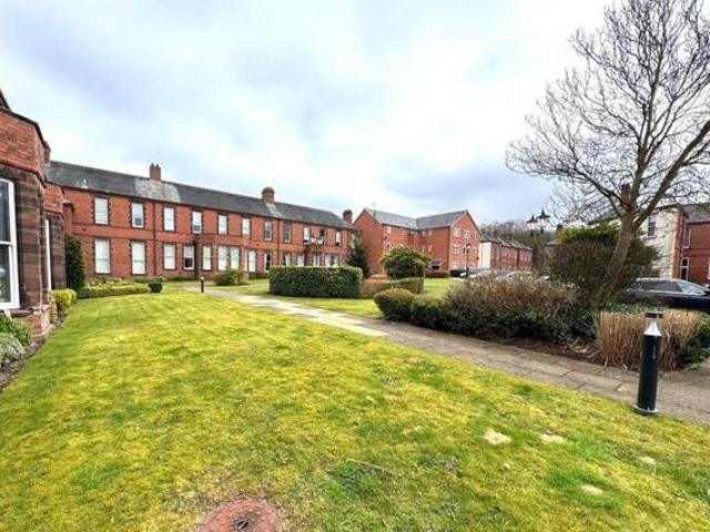 House for sale in Kingsley Moor, Staffordshire