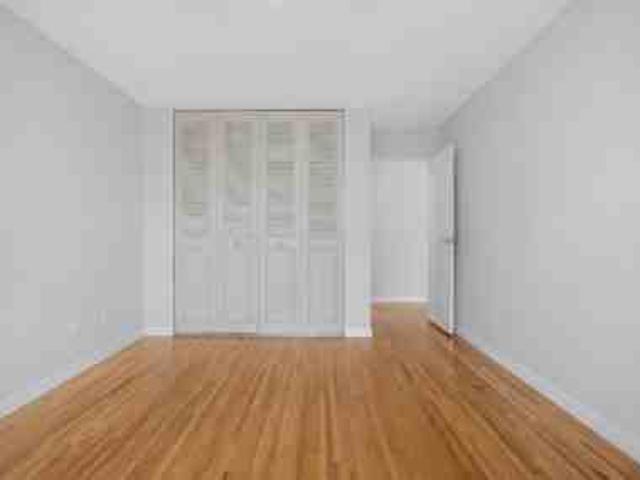 Apartment for rent in Vancouver, British Columbia