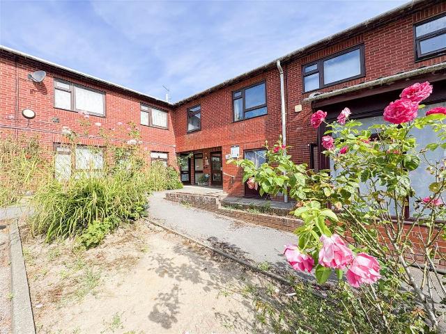 Apartment for rent in Hollington, Guestling Green