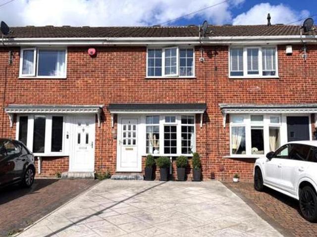 House for sale in Ossett, West Yorkshire