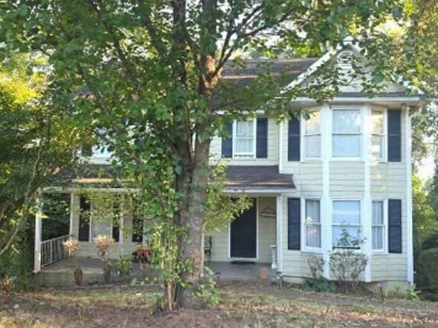 House for sale in Willow Creek, Marietta