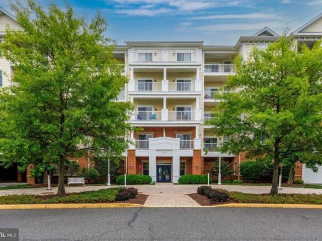 Condo for sale in Cambridge Condo for sale in Cambridge