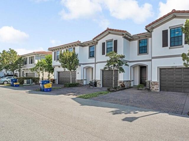 House for sale in Riviera Beach