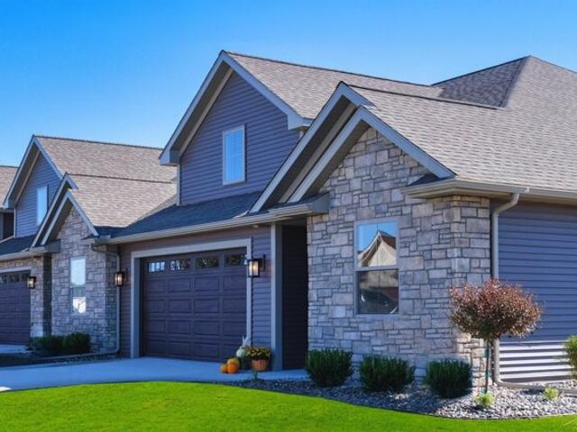 Condo for sale in Saginaw, Michigan