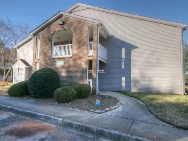 Condo for rent in Huntsville