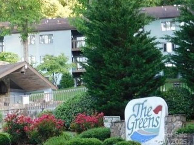 Condo for sale in Waynesville Condo for sale in Waynesville